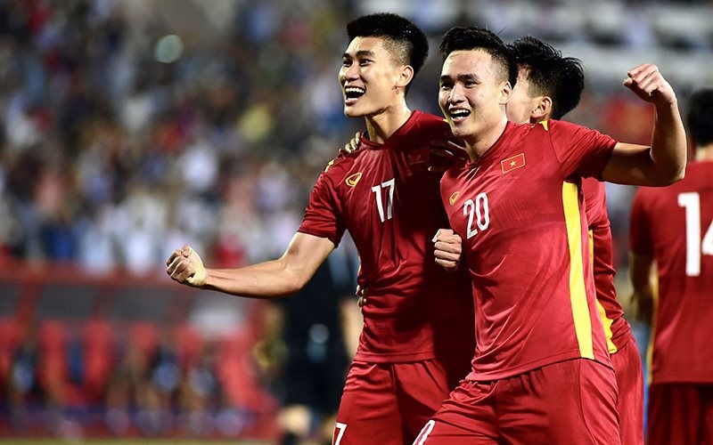 U23 Việt Nam sáng cửa vượt qua vòng bảng với ngôi đầu