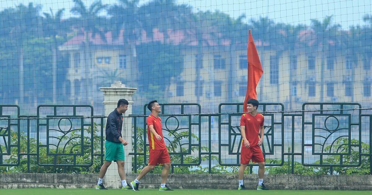 Đả bại Indonesia, biểu cảm của U23 Việt Nam khiến người hâm mộ phát sốt