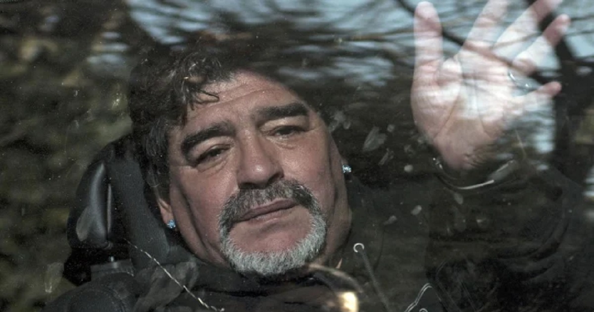 Cái chết bí ẩn của huyền thoại Maradona: 8 người bị bắt, 25 năm tù giam