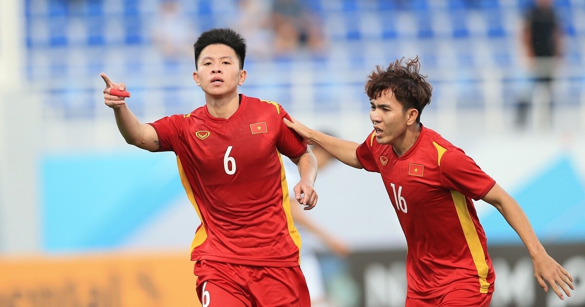 Chân dung Vũ Tiến Long, người xé lưới U23 Hàn Quốc