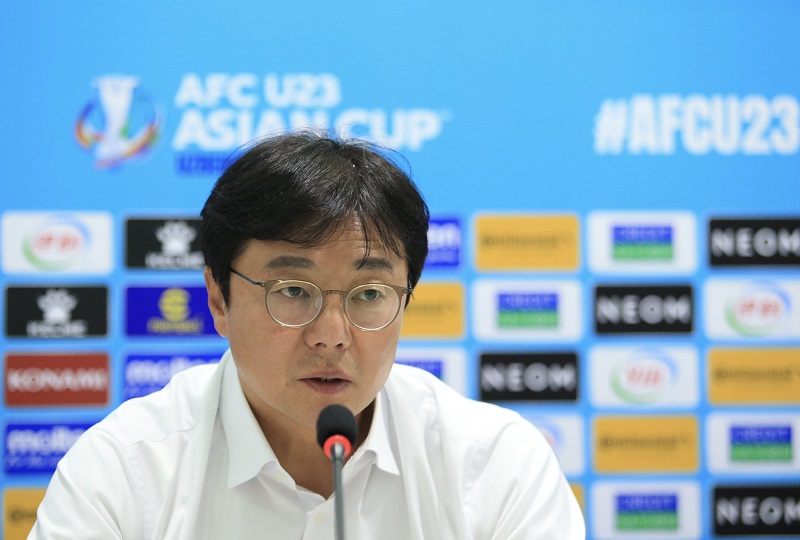 HLV Hwang Seon Hong có nhiều thay đổi cho U23 Hàn Quốc khi gặp U23 Việt Nam