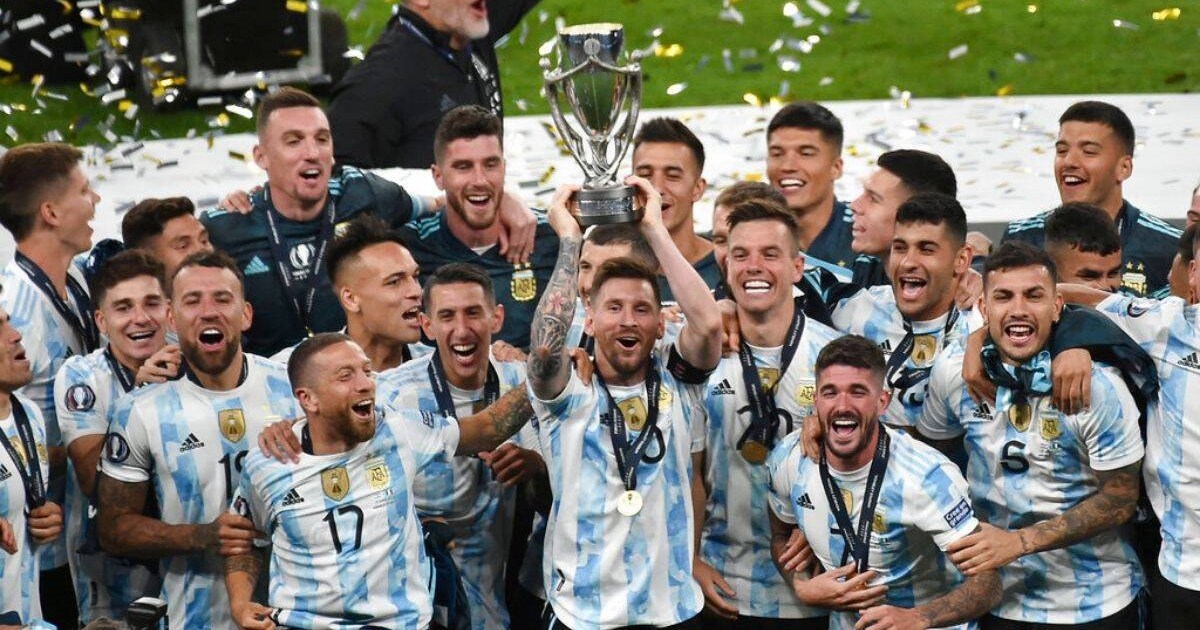 Messi hành hạ hàng thủ đội tuyển Ý, Argentina đăng quang Siêu cúp Liên lục địa 2022