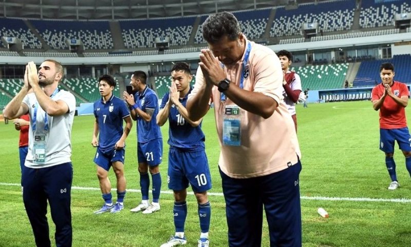 BHL Thái Lan đổ lỗi cho thể trạng của cầu thủ