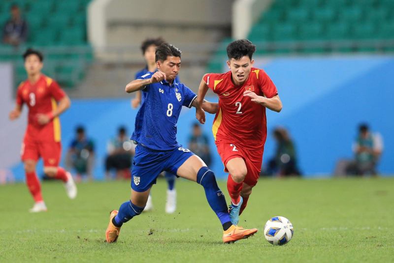 U23 Thái Lan chia điểm với U23 Việt Nam ngày ra quân