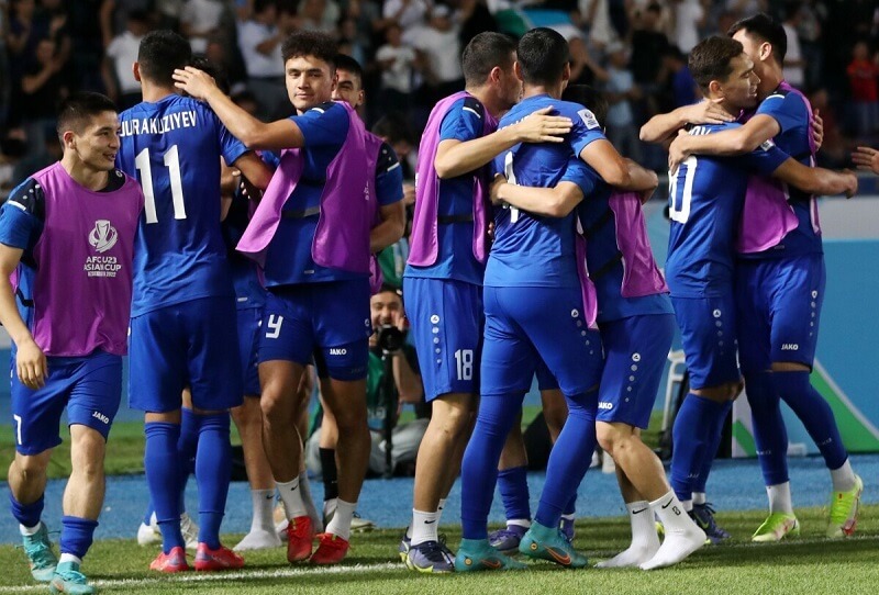 U23 Uzbekistan có sự ủng hộ của các cổ động viên nhà
