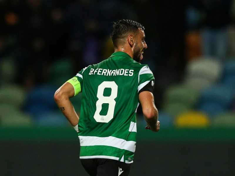 Bruno Fernandes khoác áo số 8 khi còn thi đấu cho Sporting Lisbon