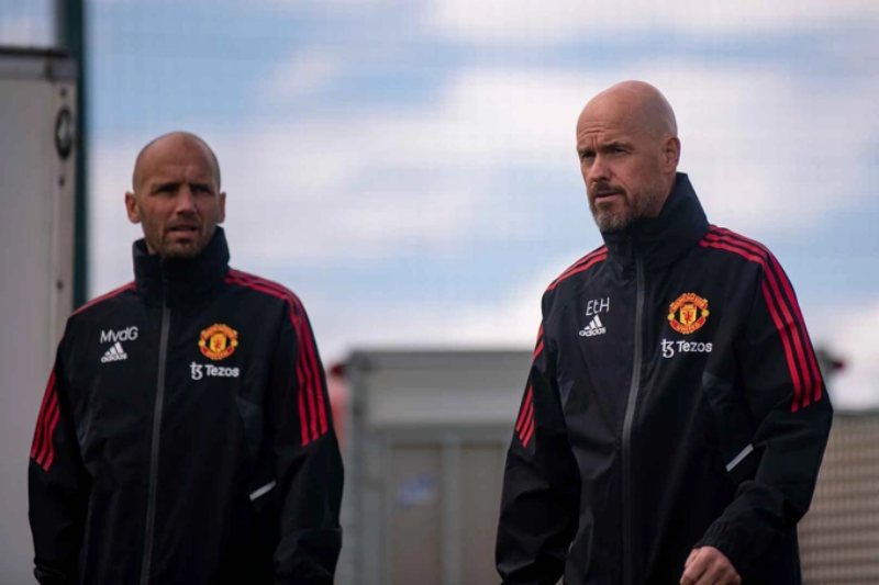 Ten Hag sắp ra mắt CĐV Man Utd