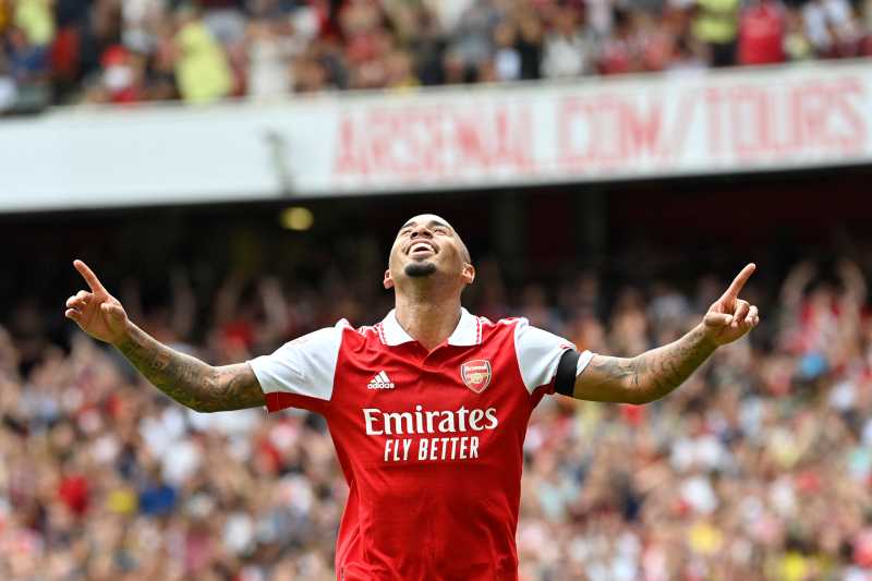 Gabriel Jesus có màn ra mắt người hâm mộ Arsenal và sân Emirates không thể tuyệt vời hơn