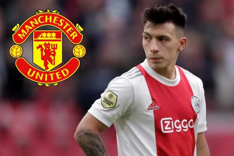 Lisandro Martinez sắp đầu quân cho Manchester United