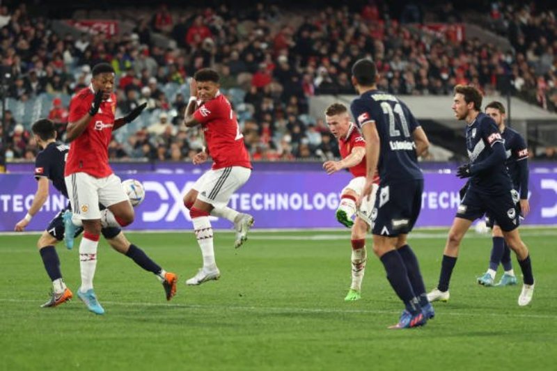 Kết quả Melbourne Victory vs MU, 17h05 ngày 15/7/2022: Thầy trò Ten Hag lại thắng đậm | Hình 6 Kết quả Melbourne Victory vs MU: Bàn thắng may mắn của McTominay