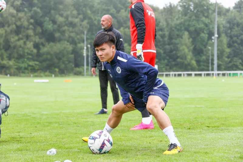Nguyễn Quang Hải đang tích cực tập luyện để hướng tới trận mở màn Ligue 2 2022/23