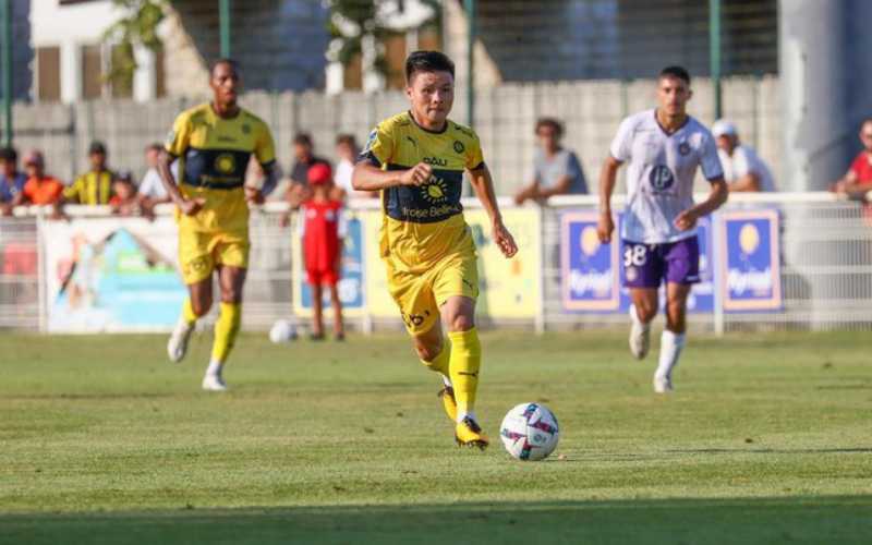 Nguyễn Quang Hải được dự đoán sẽ trở lại đội hình xuất phát của Pau FC