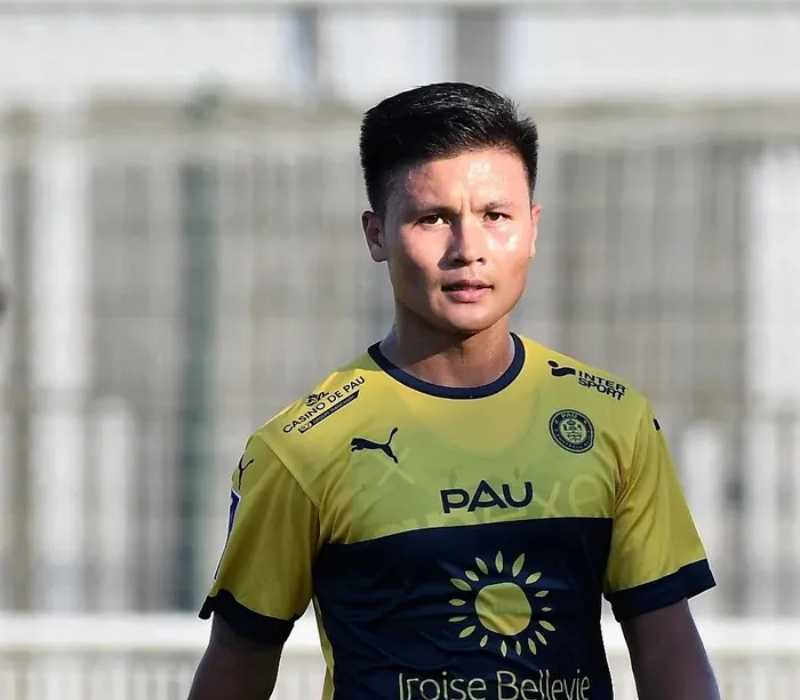 Nguyễn Quang Hải được kỳ vọng sẽ tỏa sáng trong màu áo Pau FC