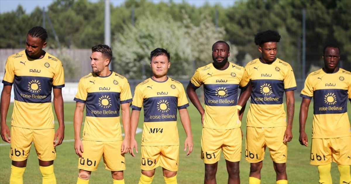 Quang Hải đá chính trận ra quân tại Ligue 2