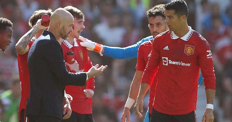 Erik ten Hag "đuổi khéo" Ronaldo rời khỏi Old Trafford