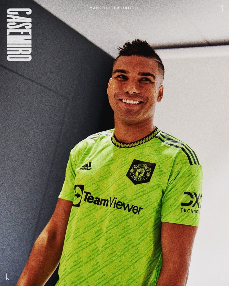 Casemiro khoác áo Manchester United