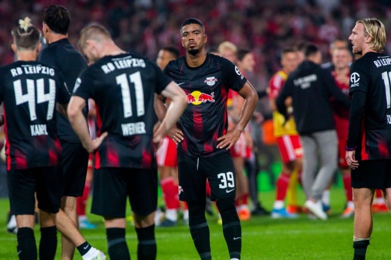 Link trực tiếp RB Leipzig vs VfL Wolfsburg 20h30 ngày 27/8
