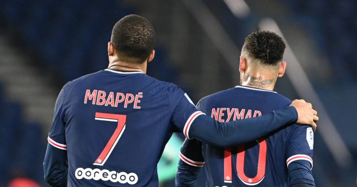 Mâu thuẫn với Neymar chưa xong, Mbappe còn dính vào 1 bê bối khác