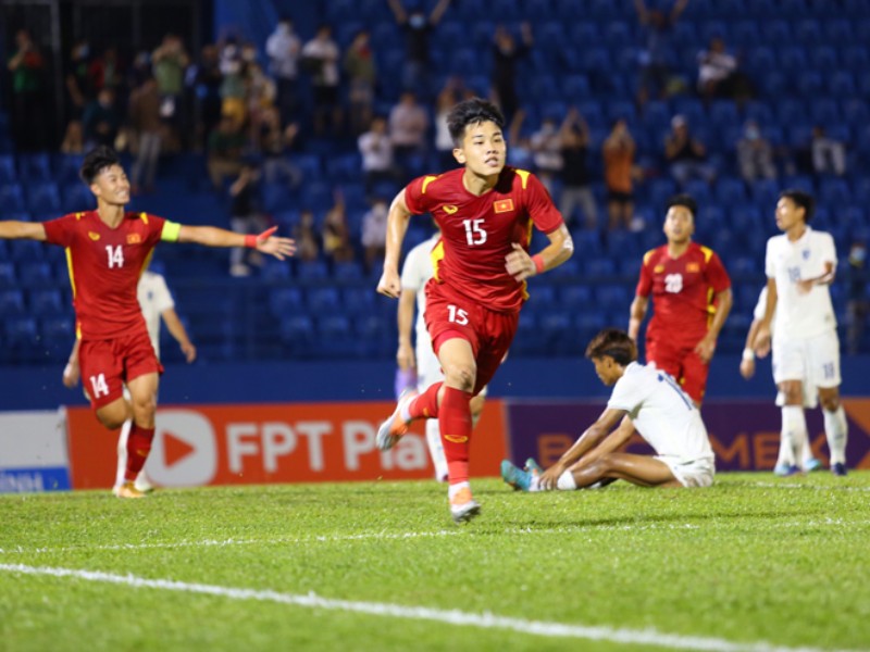 U19 Việt Nam khiến U19 Thái Lan ôm hận