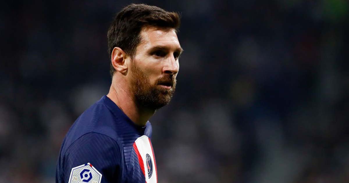 Messi ghi bàn lập kỷ lục, chính thức vượt qua Ronaldo