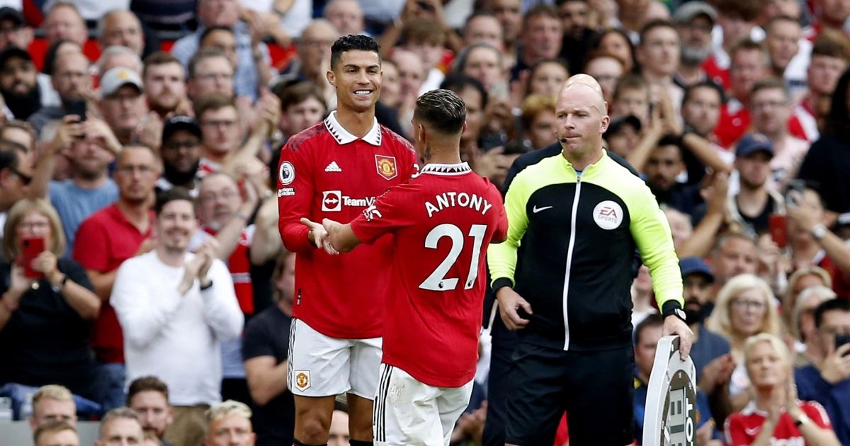 Antony hết lời ngợi ca Ronaldo, fan Man Utd thêm chờ đợi