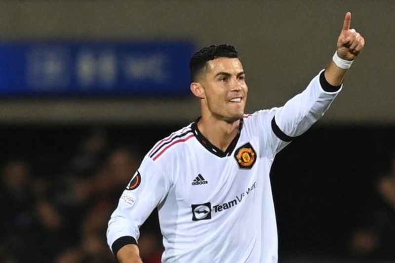 Cristiano Ronaldo ghi bàn đầu tiên cho Manchester United ở mùa giải này