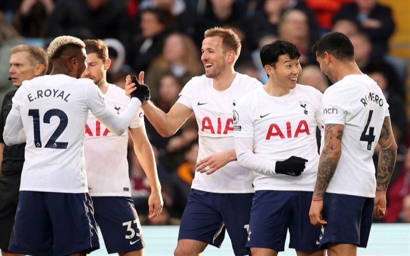 Liệu Tottenham của Conte có được lần đầu leo lên Top 1 Premier League