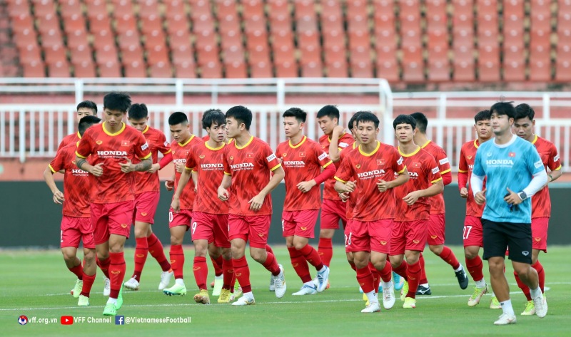 Đội tuyển Việt Nam tích cực chuẩn bị cho trận ra quân gặp Singapore tại giải giao hữu quốc tế – Hưng Thịnh 2022