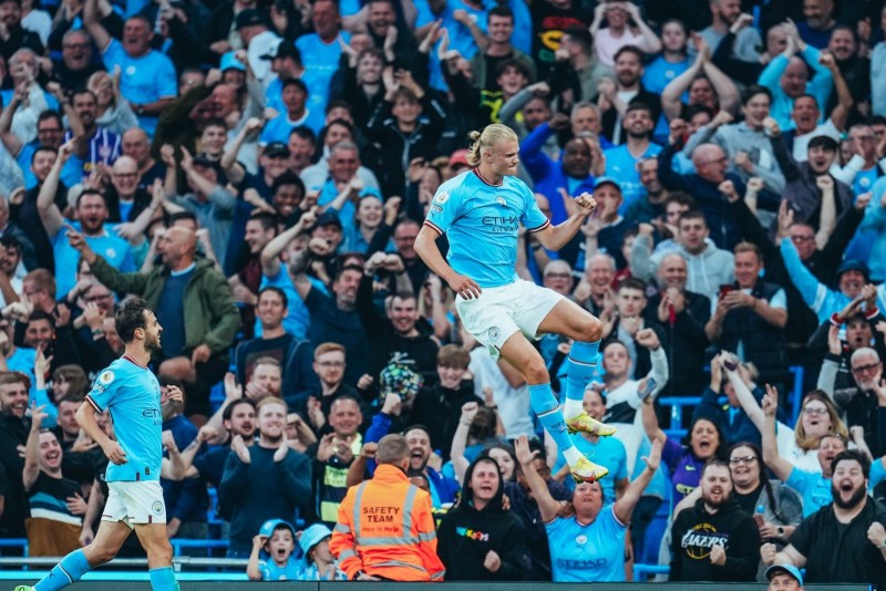 Erling Haaland hiện là người nắm giữ kỷ lục ghi 9 bàn trong 5 trận đầu tiên trong lịch sử Premier League