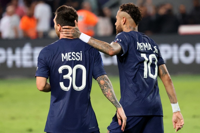 Lionel Messi và Neymar Jr lần lượt đứng thứ 3 và 4 
