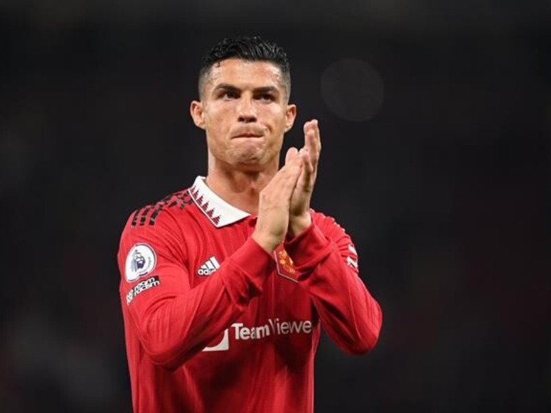 Man Utd đấu Sociedad: Ten Hag xác nhận Ronaldo đá chính