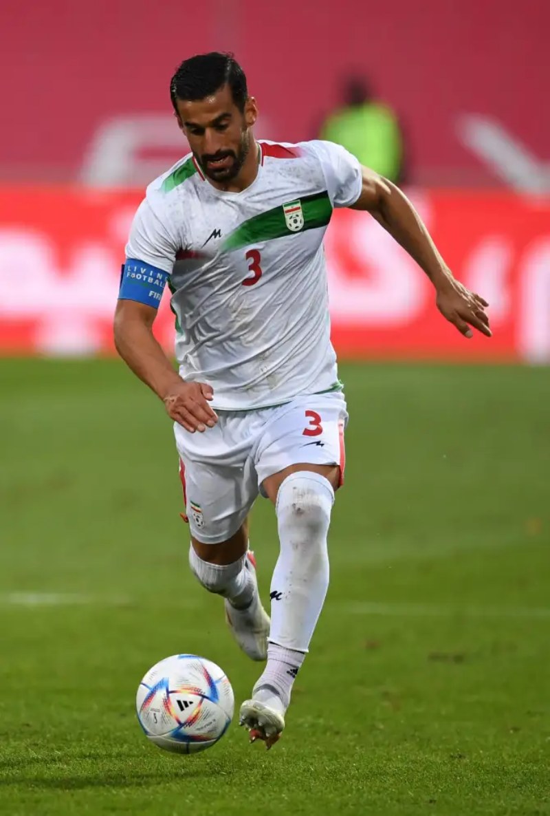 Áo đấu sân nhà của tuyển Iran tại World Cup 2022