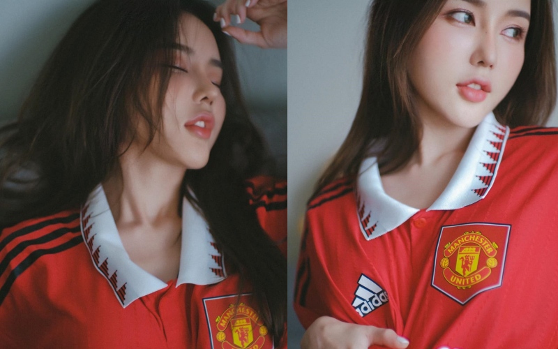 Bóng hồng Thái Lan xinh xắn trong chiếc áo đấu Manchester United