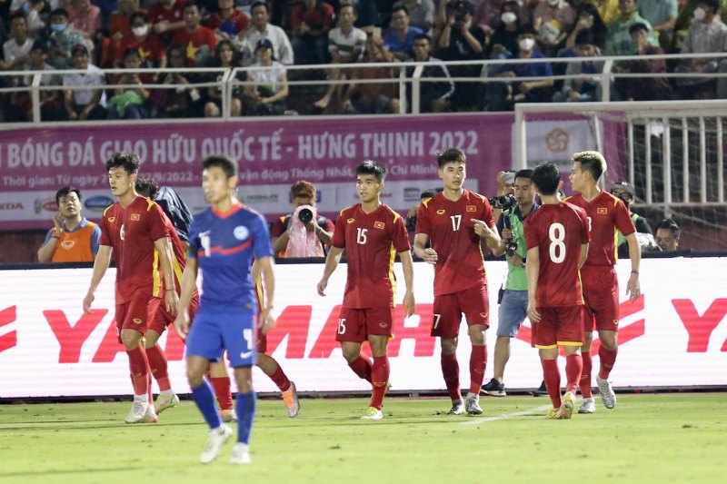 Đội tuyển Việt Nam có chiến thắng 4-0 trước Singapore ở giải Tam Hùng vừa qua