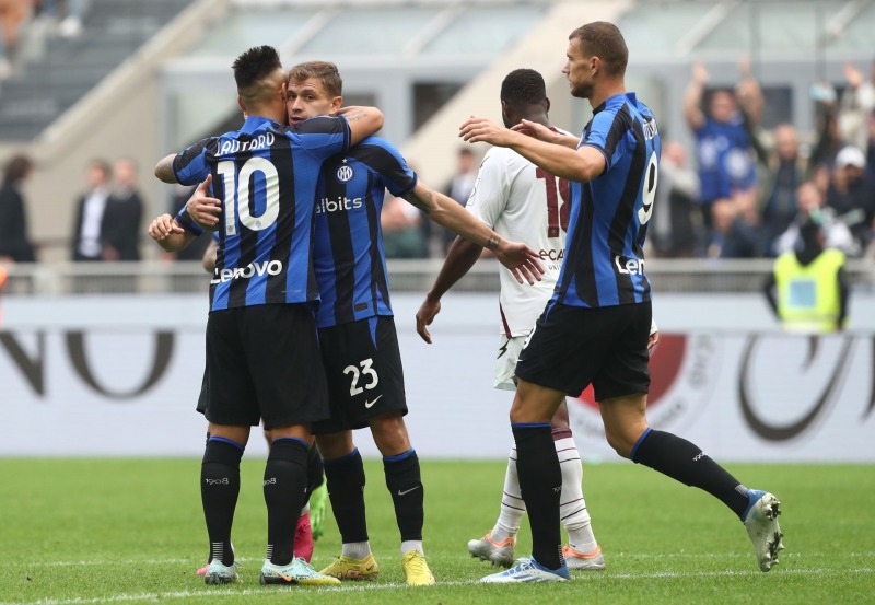 Inter Milan có lợi thế sân nhà