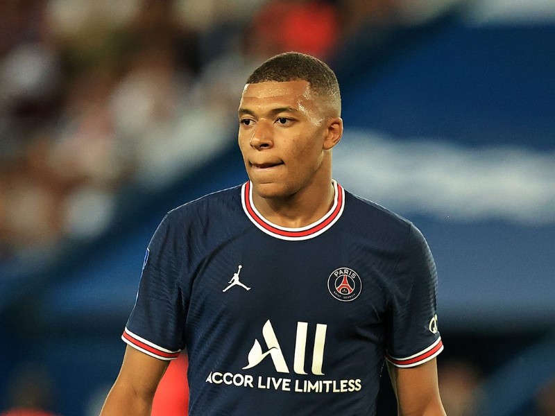 PSG nguy cơ mất Mbappe ngay trong tháng 1/2023? 