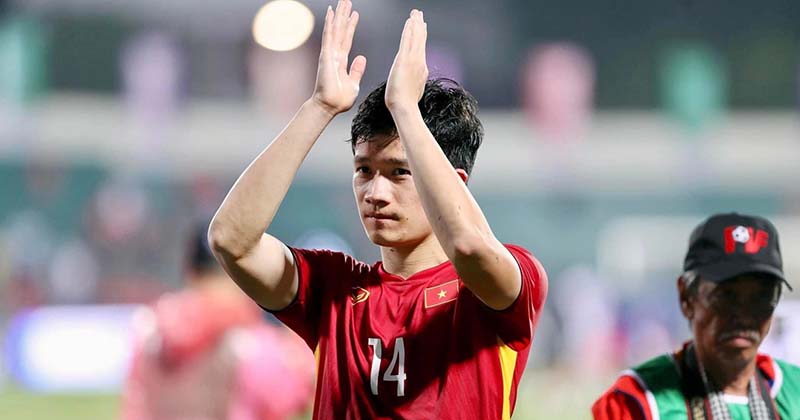 Tiền vệ Nguyễn Hoàng Đức bất ngờ nhận vinh dự lớn ở World Cup 2022
