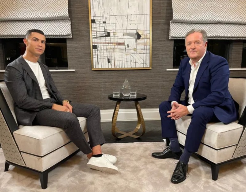 Cristiano Ronaldo tiết lộ mọi thứ với Piers Morgan