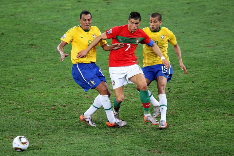 CR7 muốn Bồ Đào Nha và Brazil vào chung kết