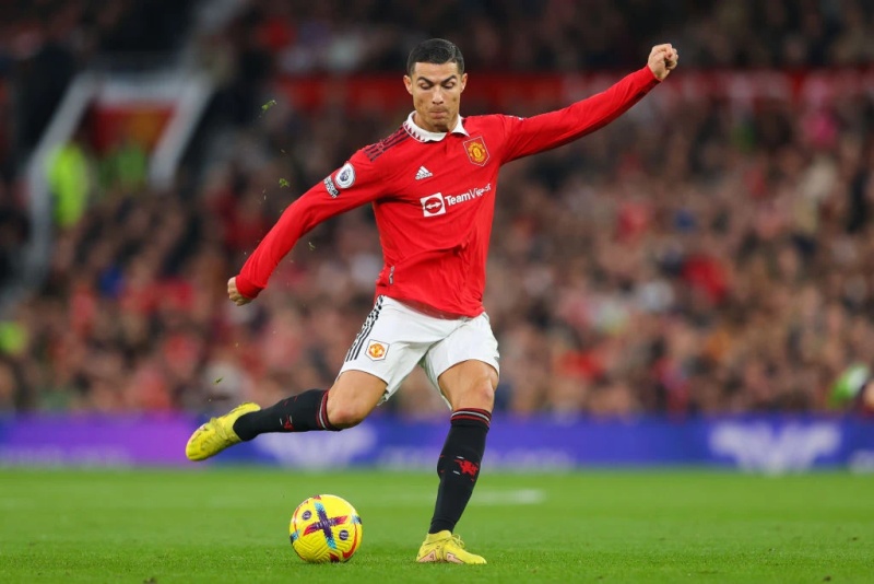 Ronaldo dập tắt niềm vui chiến thắng của Man Utd trước Fulham