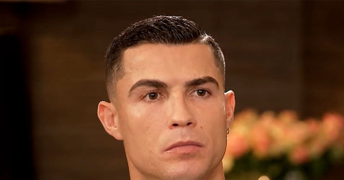Cristiano Ronaldo đau khổ nói về cái chết của con trai
