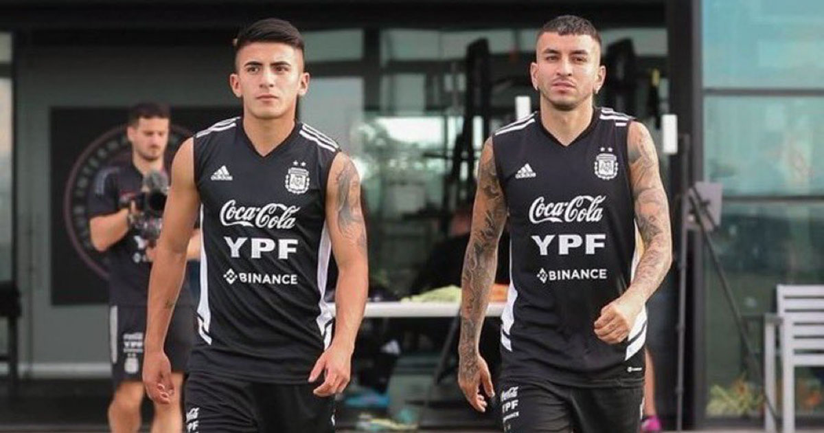 Đang chơi bóng cùng bạn, 2 cầu thủ bất ngờ được triệu tập lên tuyển Argentina