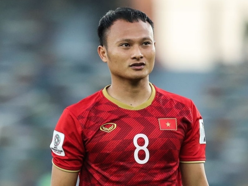 Nguyễn Trọng Hoàng trở lại đội tuyển chuẩn bị cho AFF Mitsubishi Electric Cup 2022 