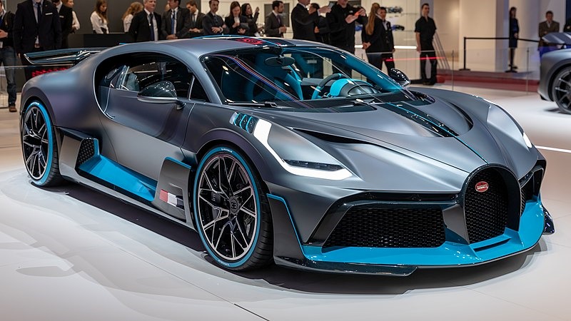 Siêu xe Bugatti mà hoàng tộc Al Thani sở hữu