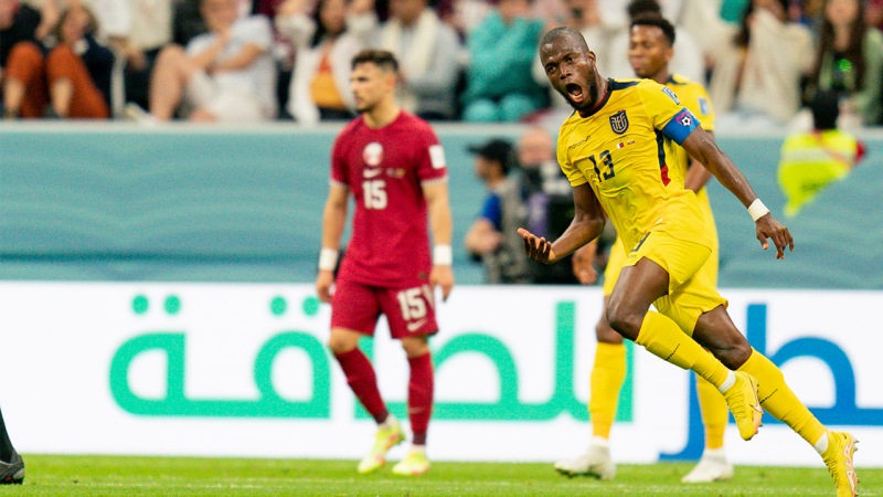 Tuyển Ecuador đánh bại chủ nhà Qatar ở trận khai mạc World Cup 2022