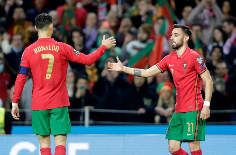 Bruno và Ronaldo săn vàng cho Bồ Đào Nha