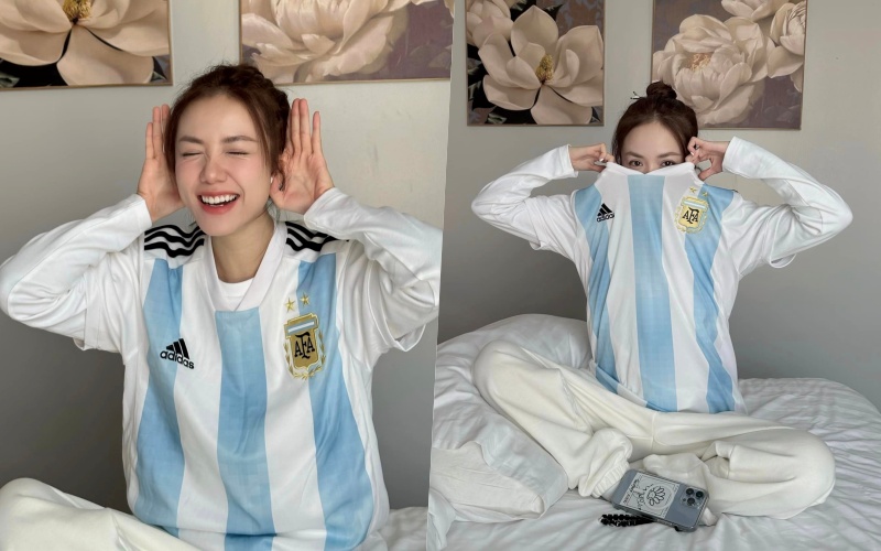 Biểu cảm cực đáng yêu của Phương Ly khi khoác lên mình màu áo Argentina World Cup 2022