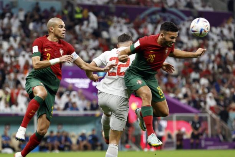 Kết quả Bồ Đào Nha vs Thụy Sĩ: Hai đội cạnh tranh tuyến giữa gay gắt