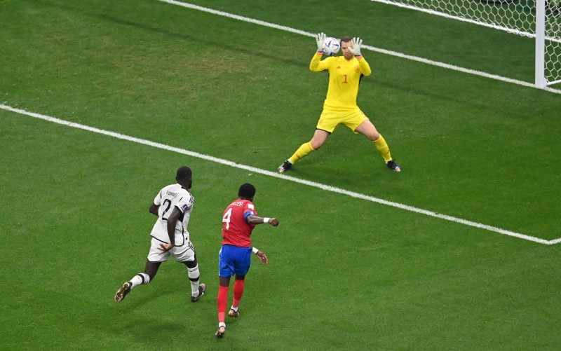 Kết quả Costa Rica vs Đức: Tình huống nguy hiểm khiến Neuer phải trổ tài