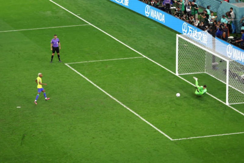 Kết quả Croatia vs Brazil: Rodrygo sút hỏng quả 11m đầu tiên của Selecao